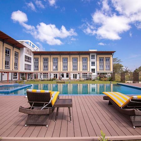 Eseriani The Resort 奈瓦沙 外观 照片